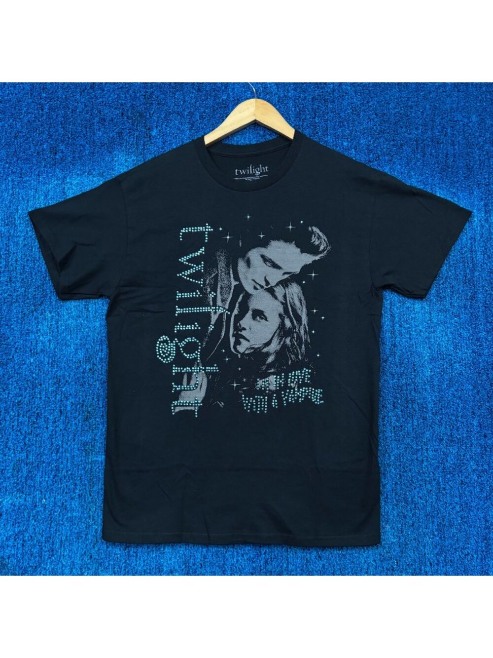 Twilight Romantic Movie T-Shirt Size Medium